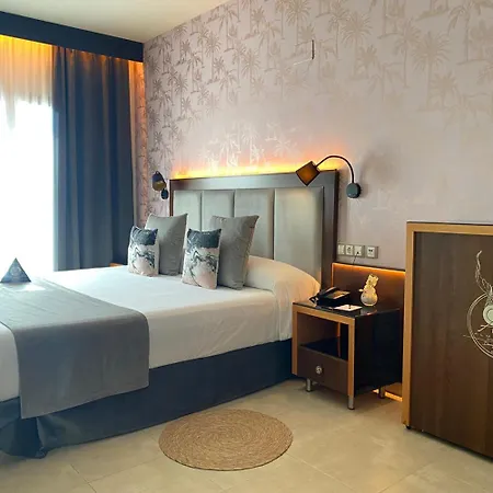 فندق On Aleta Designed For Adults Almuñécar