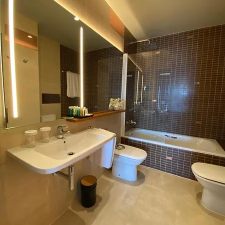 فندق On Aleta Designed For Adults