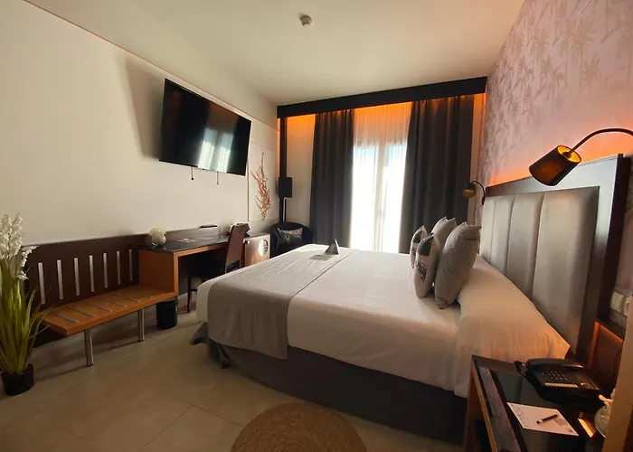 فندق On Aleta Designed For Adults